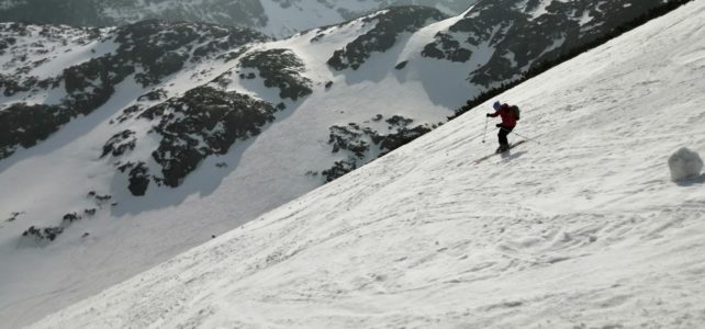 Rozlúčka so zimou v Tatrách na lyžiach